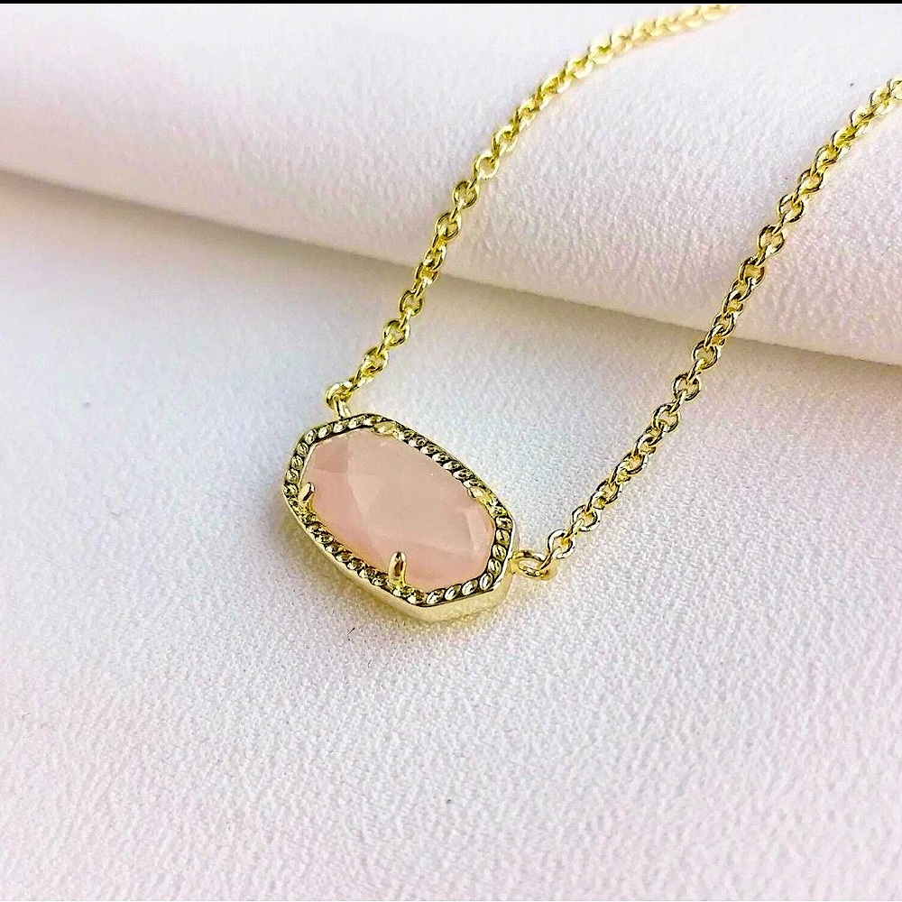 NEW Kendra Scott Elisa Birthstone Pendant Necklace in Rose Quartz
